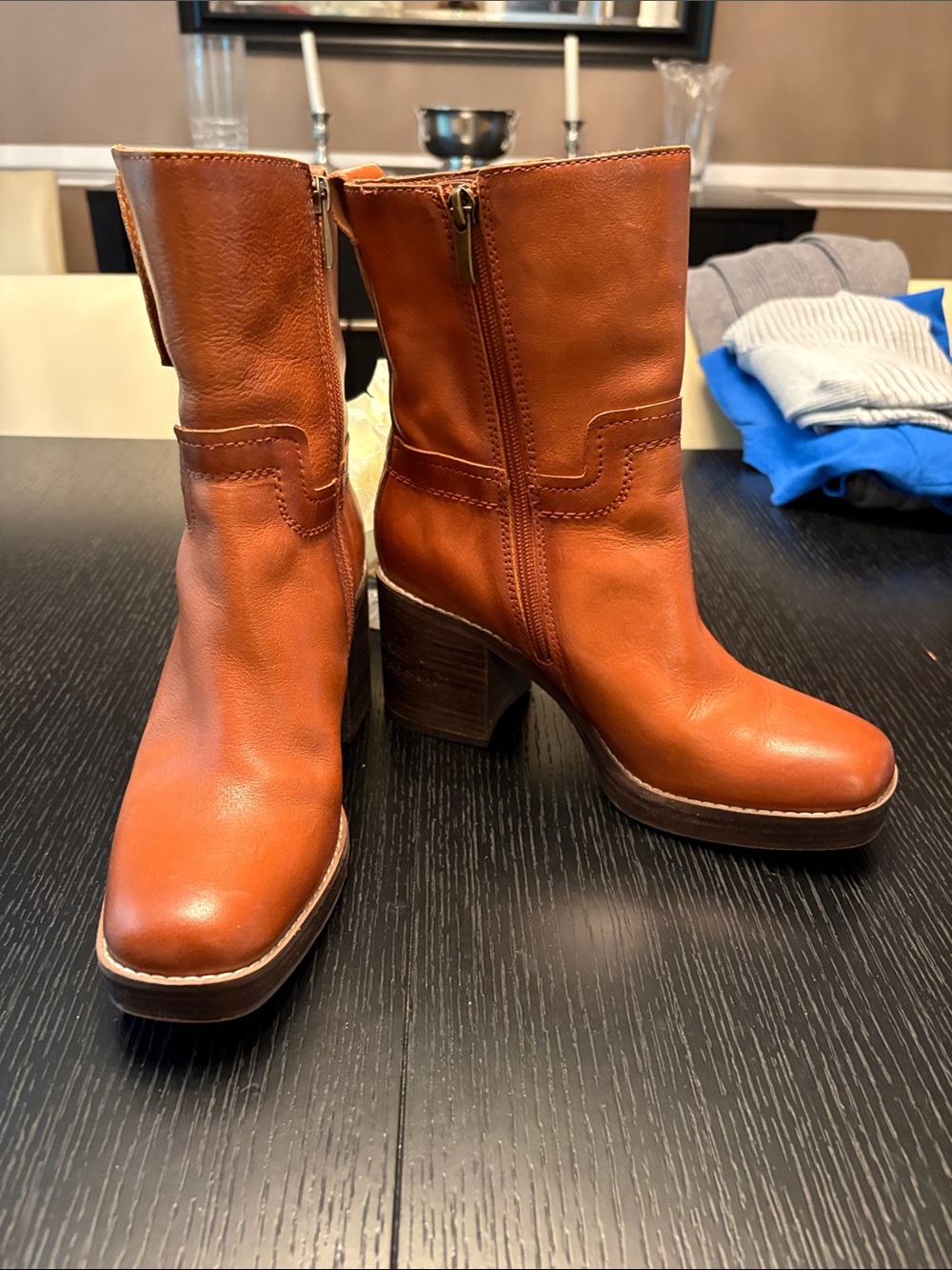 Women's Leather Mid-Calf Heeled Boots - Tan